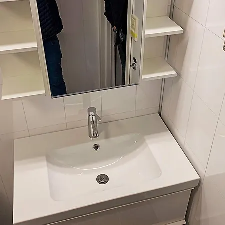 6 Person In * Brekke (Sogn og Fjordane)